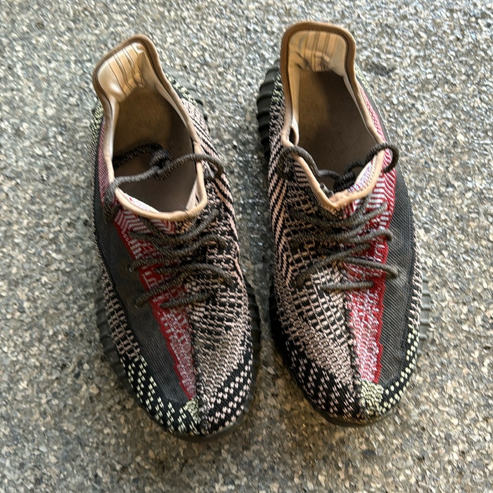 Men’s Yeezy adidas sneakers black rainbow 12